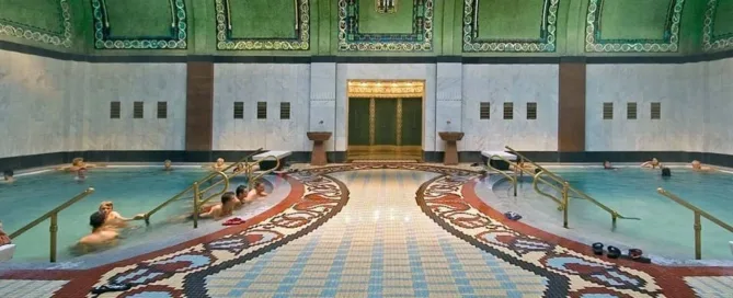 bains thermaux budapest visite gellért