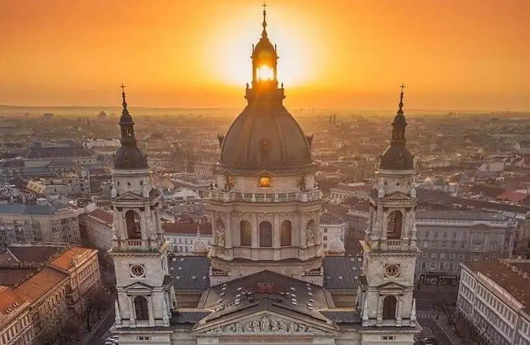 Basilique Saint-Étienne Budapest — István Bazilika dôme